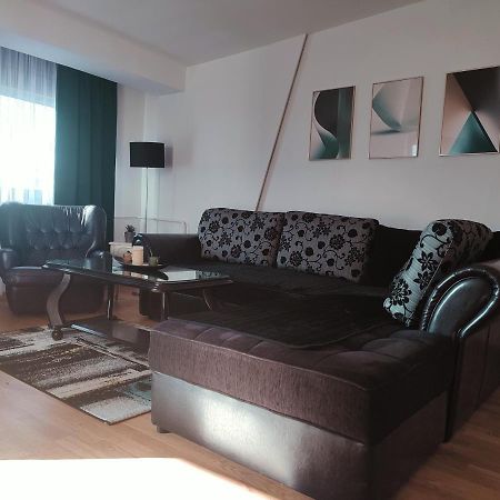 Antoni Apartment Skopje Eksteriør bilde